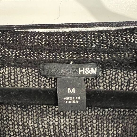 Black sweater with crochet detailing - Picture 5 of 5